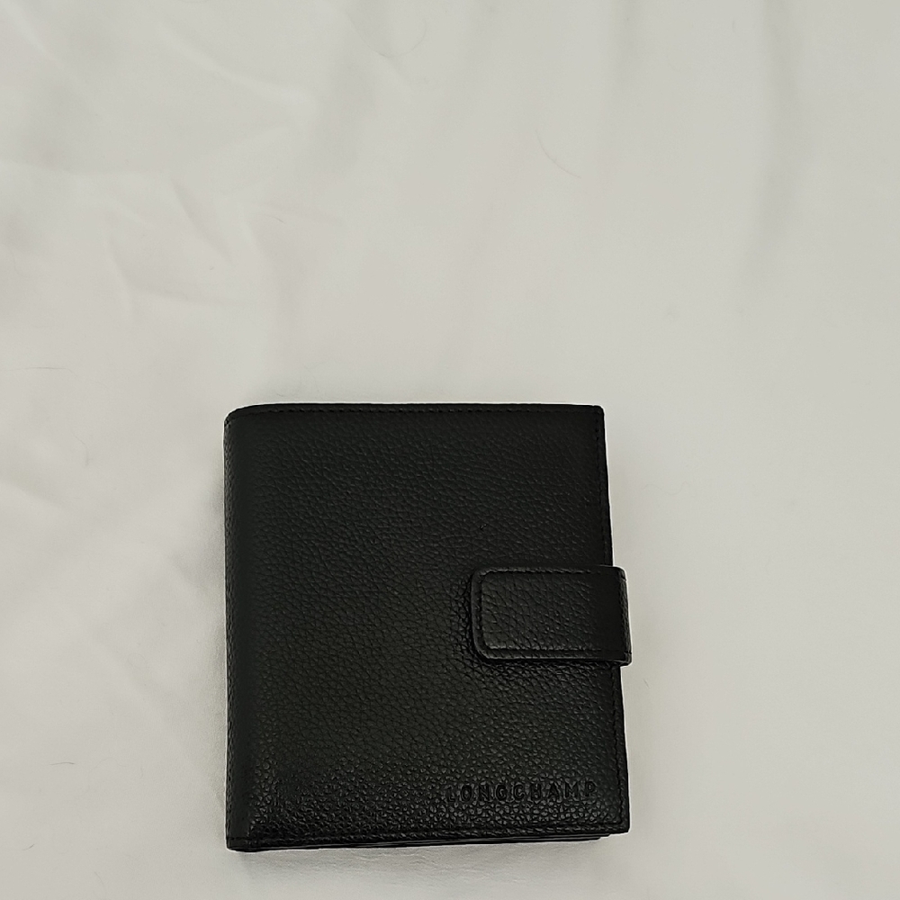 Lonchamp Le Foulonne Leather Kiss Lock Wallet Black
